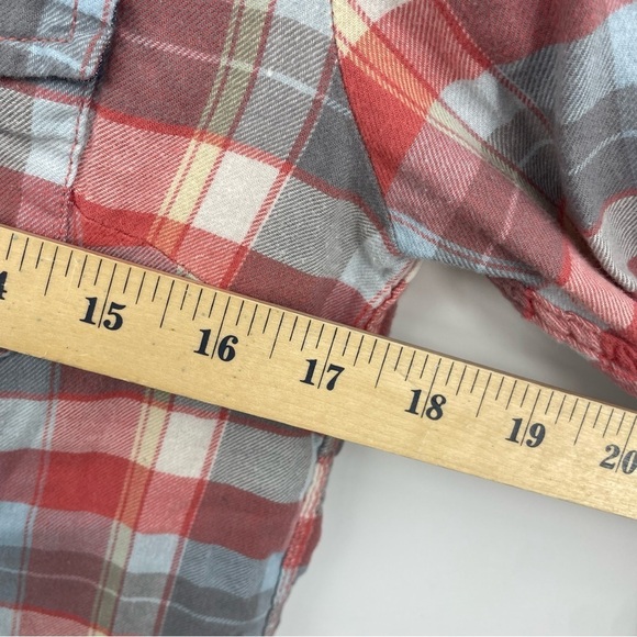 Jachs Girlfriend Plaid Pearl Snap Bea Shirt Sz XS Red gray - Picture 5 of 5